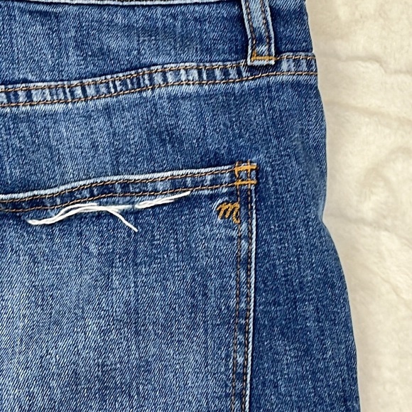 Madewell High Rise Denim Shorts Distressed Cut off style Size 32 Medium Wash - Picture 9 of 12